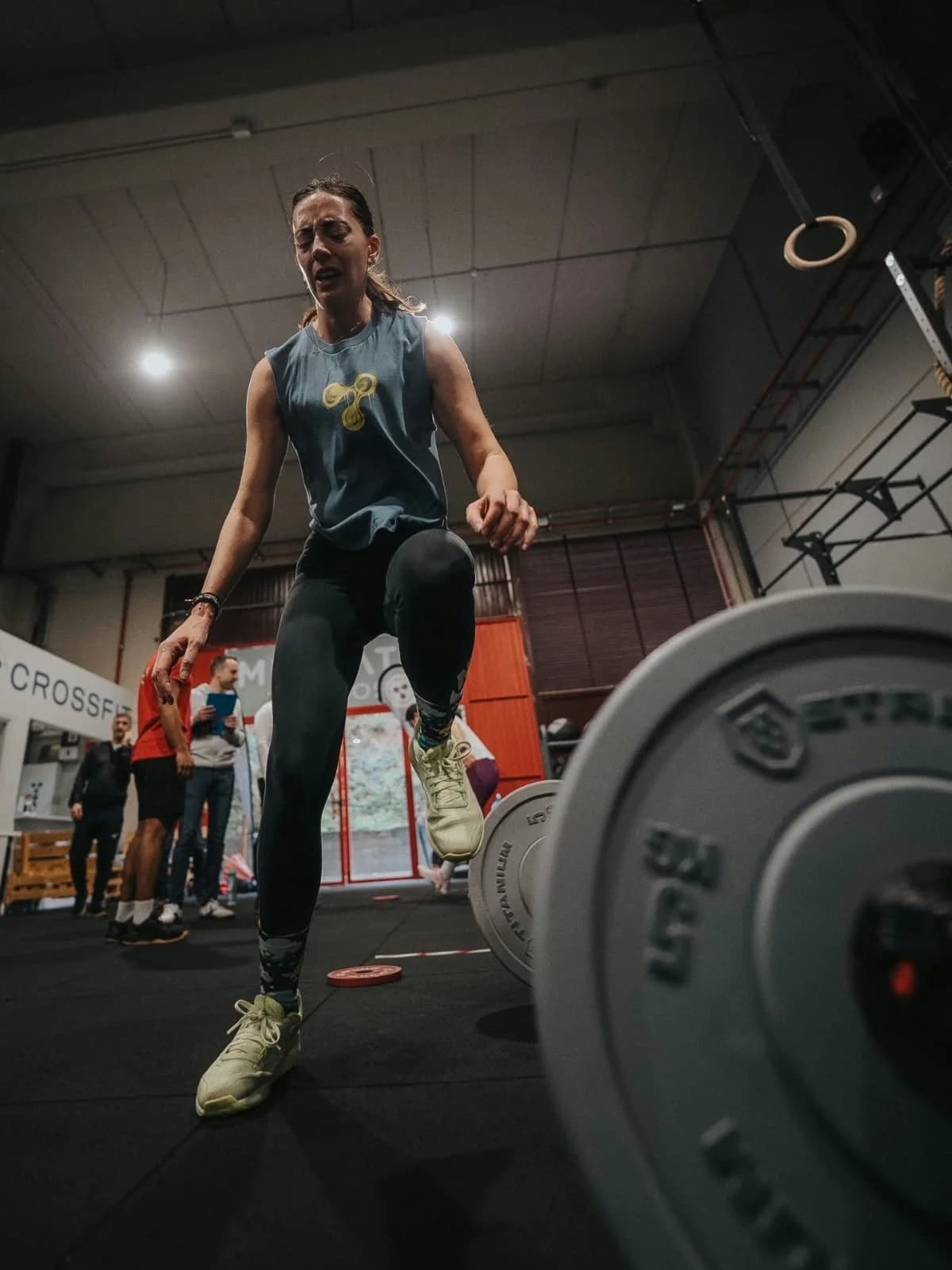 Atleta durant una sessió d'entrenament funcional