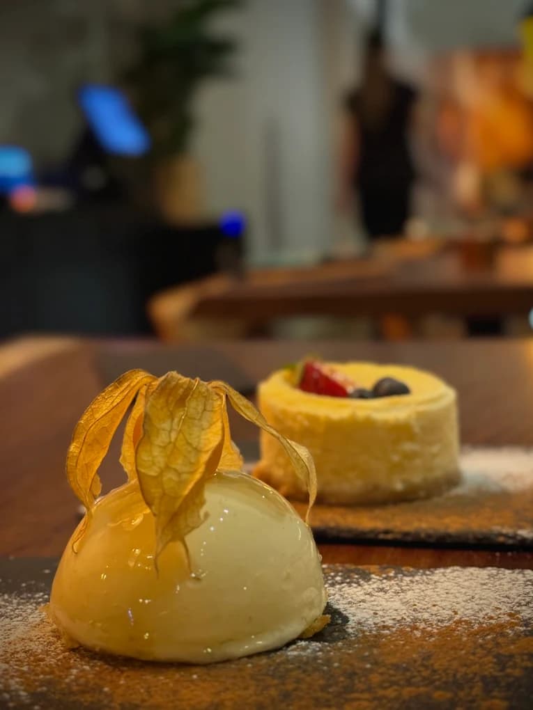 Postres de KRŪ Restaurant